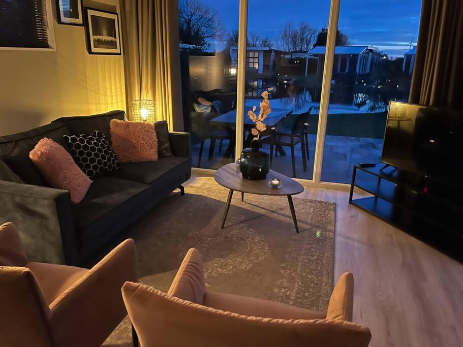 Luxus Chalet Waterfront Lathum Kültér fotó